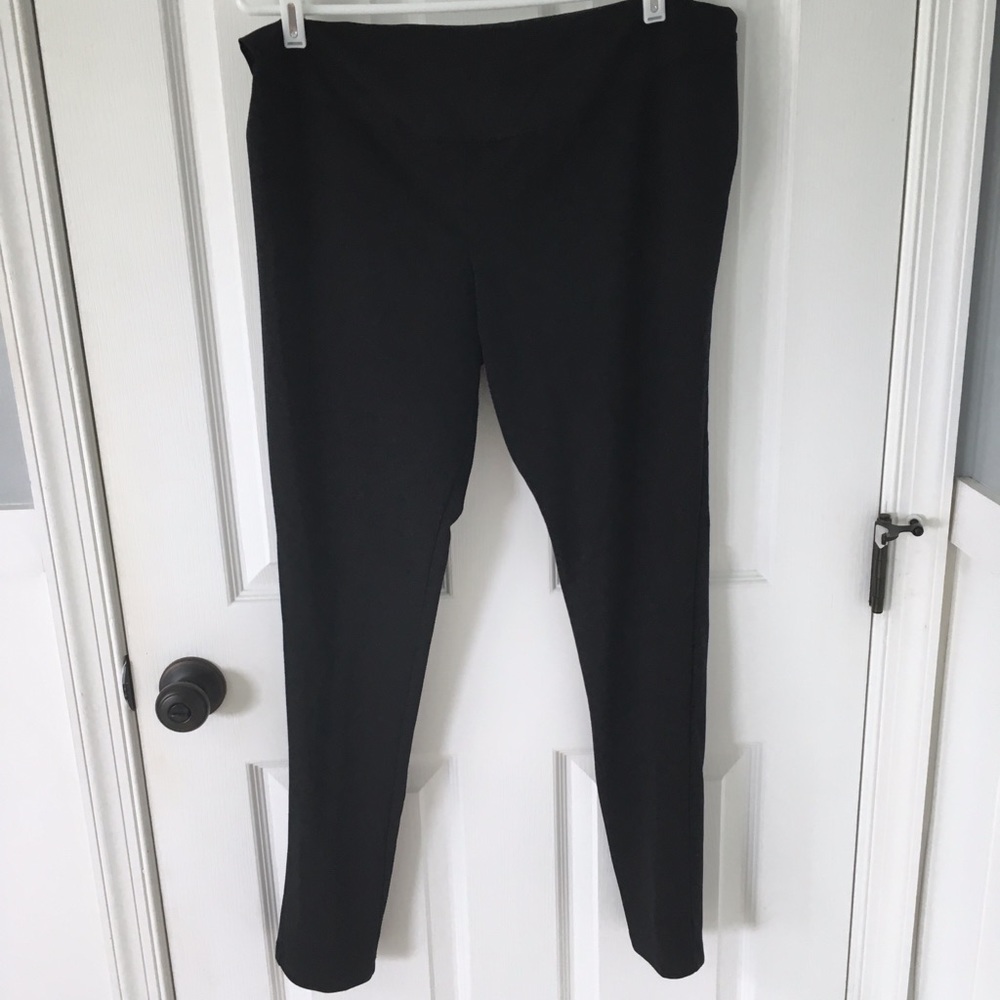 Black maternity leggings